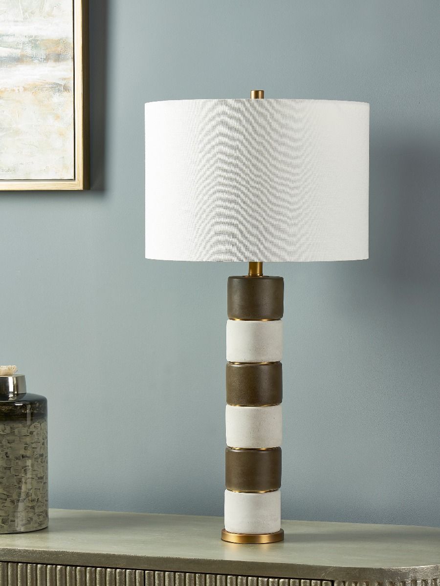 aida table lamp off